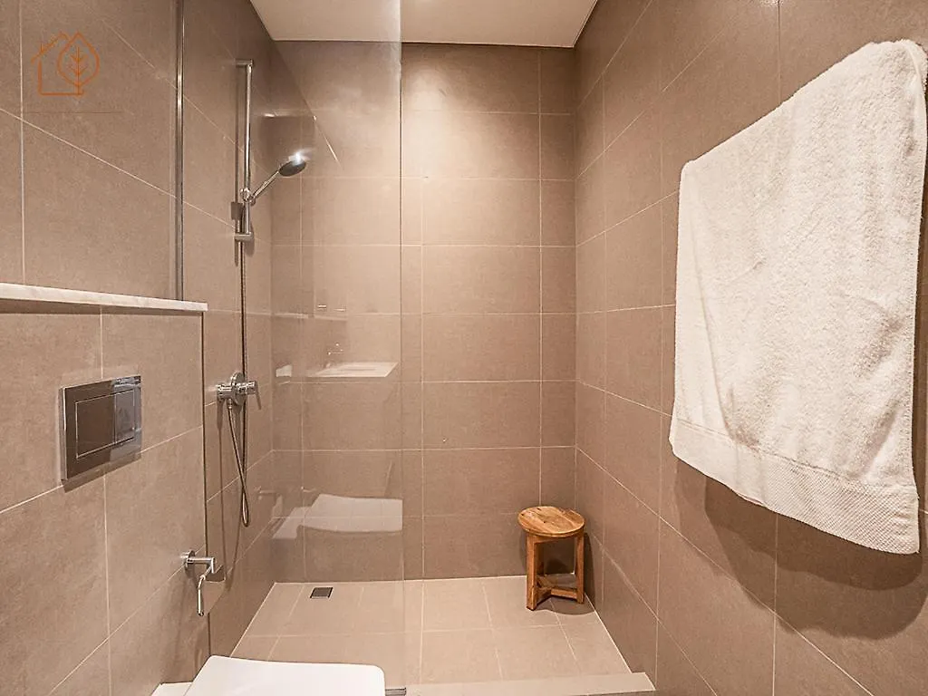 Elegant High-Floor 1-Bed Apartment In Downtown 189Br-1 Dubai 0*,